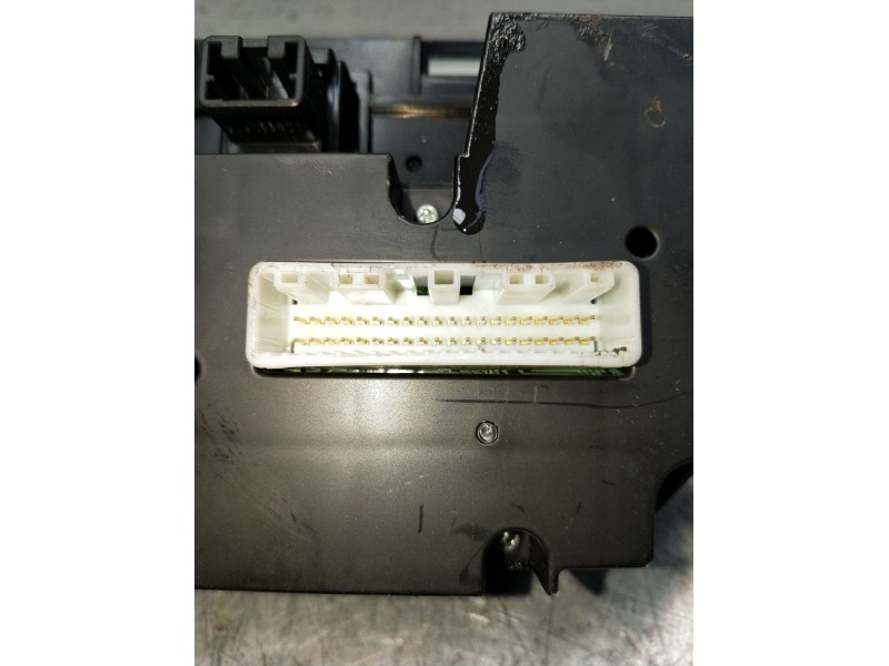 Recambio de mando calefaccion / aire acondicionado para subaru forester (sh_) 2.0 d awd (shh) referencia OEM IAM 72311SC060 T100