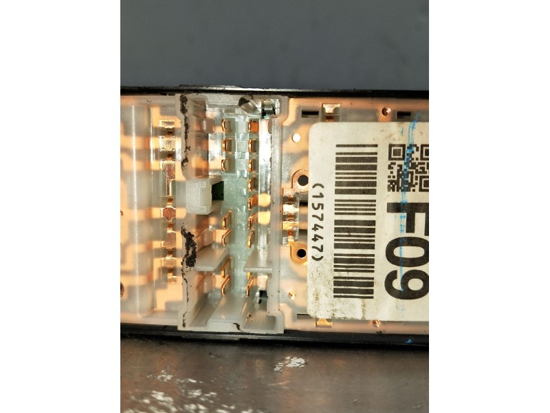 Recambio de mando elevalunas delantero izquierdo para subaru forester (sh_) 2.0 d awd (shh) referencia OEM IAM  5P 