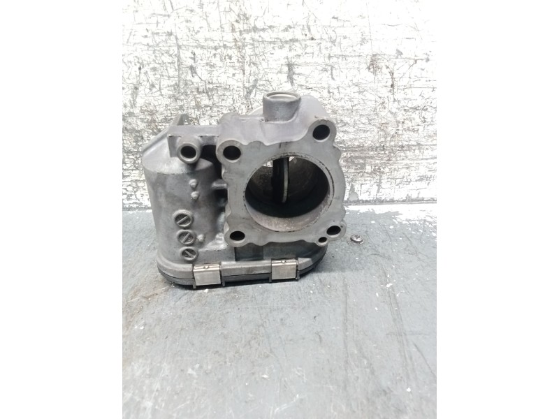 Recambio de caja mariposa para renault koleos i (hy_) 2.0 dci (hy0k) referencia OEM IAM 8200330810E 0281002681 BOSCH