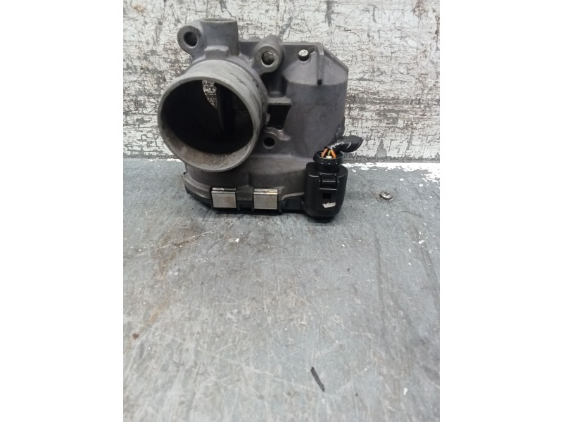 Recambio de caja mariposa para renault koleos i (hy_) 2.0 dci (hy0k) referencia OEM IAM 8200330810E 0281002681 BOSCH