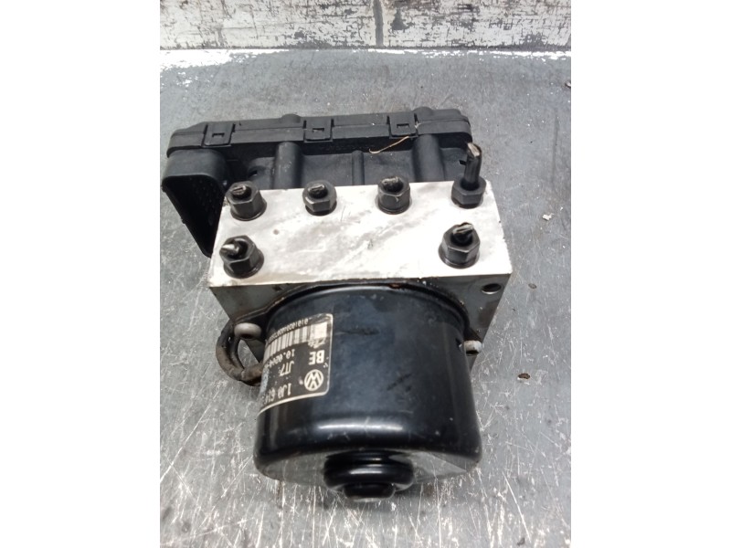 Recambio de abs para seat leon (1m1) 1.9 tdi referencia OEM IAM 1J907379P 1J0614117D 100204 02074 