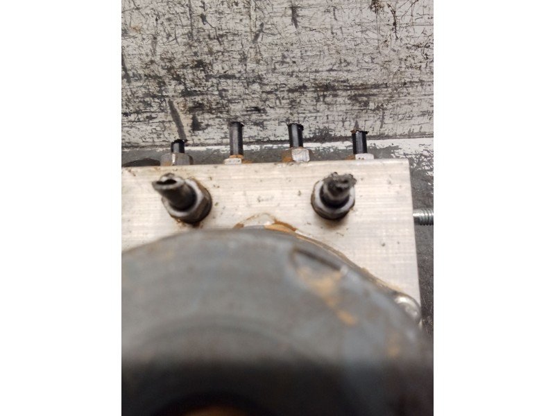 Recambio de abs para iveco daily vi caja/chasis 33s14, 35s14, 35c14 referencia OEM IAM 2265106516 0265956519 5802365325 