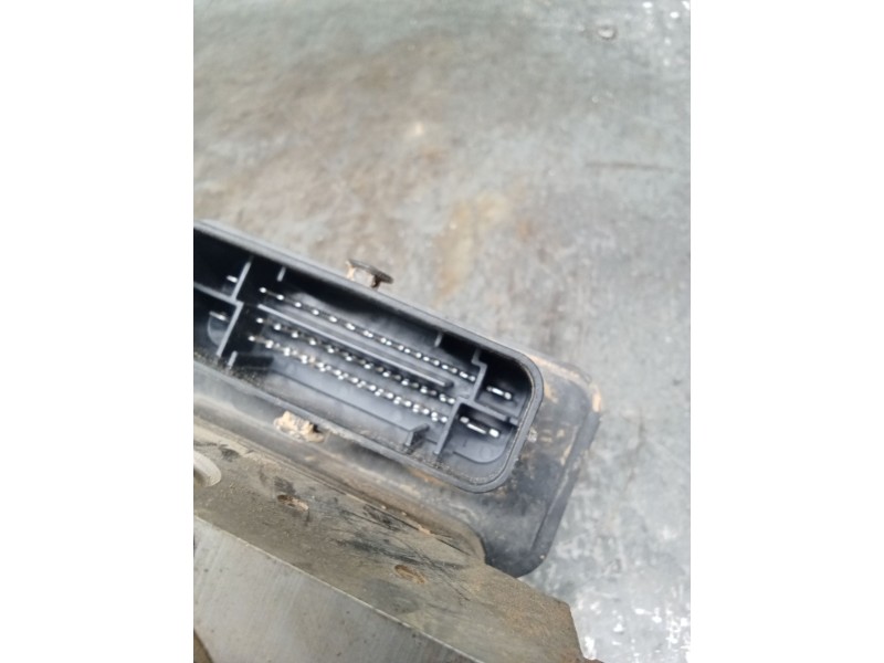 Recambio de abs para iveco daily vi caja/chasis 33s14, 35s14, 35c14 referencia OEM IAM 2265106516 0265956519 5802365325 