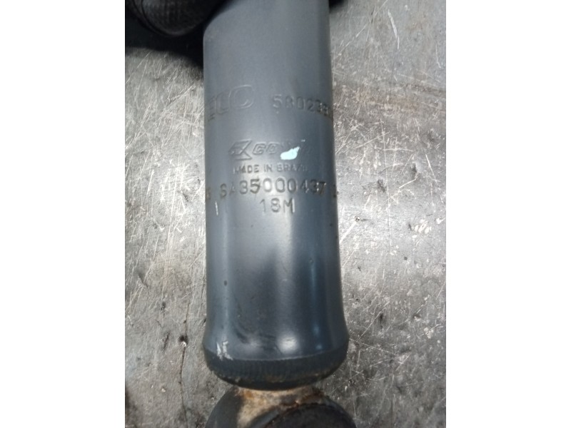 Recambio de amortiguador delantero izquierdo para iveco daily vi caja/chasis 33s14, 35s14, 35c14 referencia OEM IAM SA35000437  