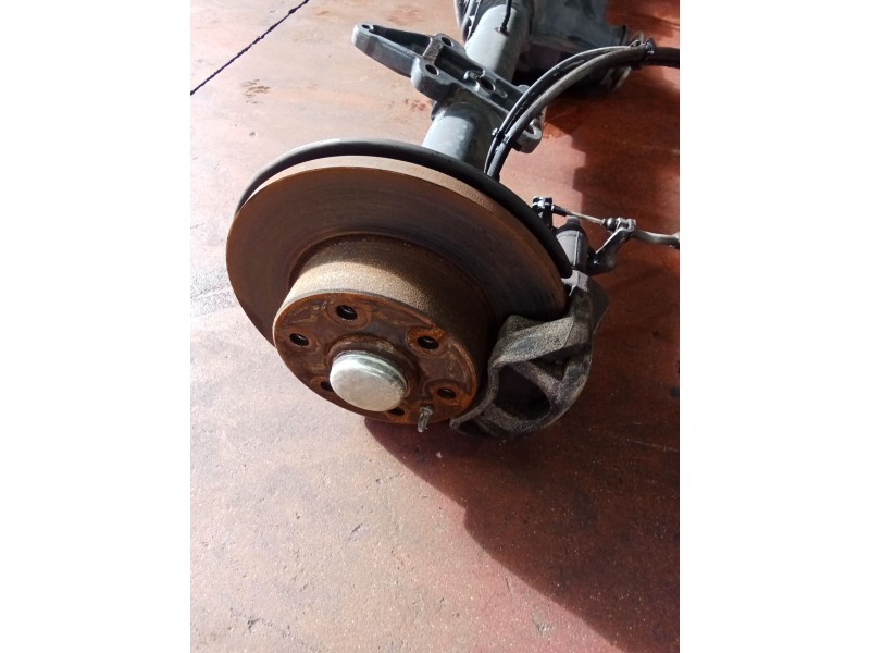 Recambio de puente trasero para iveco daily vi caja/chasis 33s16, 35s16, 35c16, 40c16, 50c16 referencia OEM IAM 7185701  DISCO/A