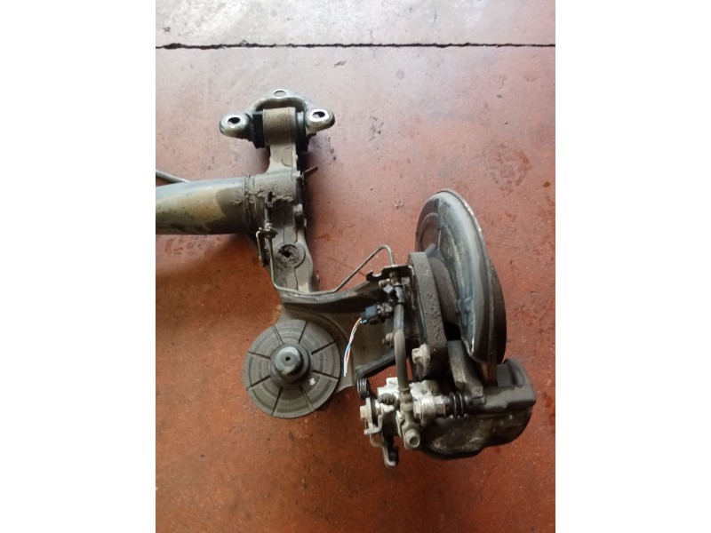 Recambio de puente trasero para opel astra h ber. 1.6 16v cat referencia OEM IAM 5AMK5  DISCO/ABS