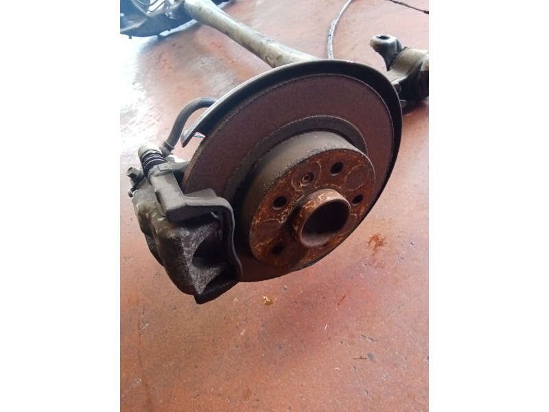 Recambio de puente trasero para opel astra h ber. 1.6 16v cat referencia OEM IAM 5AMK5  DISCO/ABS