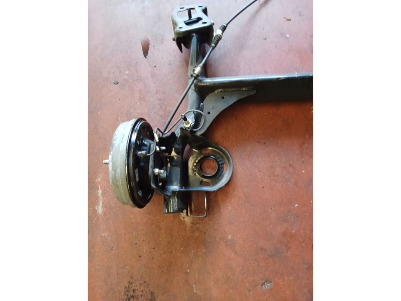 Recambio de puente trasero para chevrolet aveo / kalos hatchback (t250, t255) 1.2 referencia OEM IAM   TAMBOR/ABS