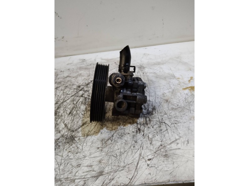 Recambio de bomba direccion para dodge caliber se referencia OEM IAM   