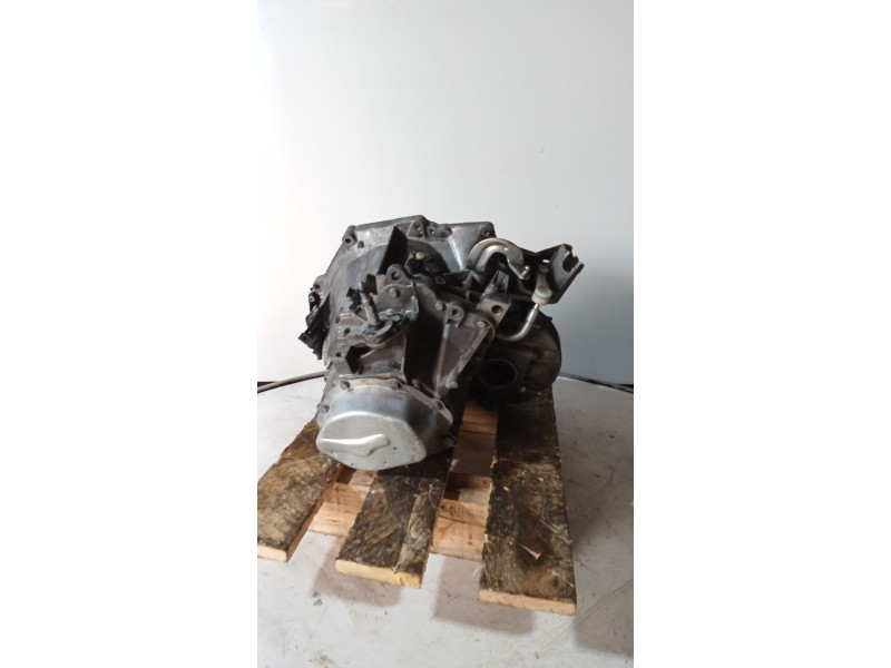 Recambio de caja cambios para citroën c4 ii (nc_) 1.6 hdi 90 referencia OEM IAM 20DP72 5V 33613309A