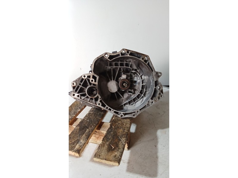 Recambio de caja cambios para opel astra h ber. 1.6 16v cat referencia OEM IAM A08424713T4C394 5v 