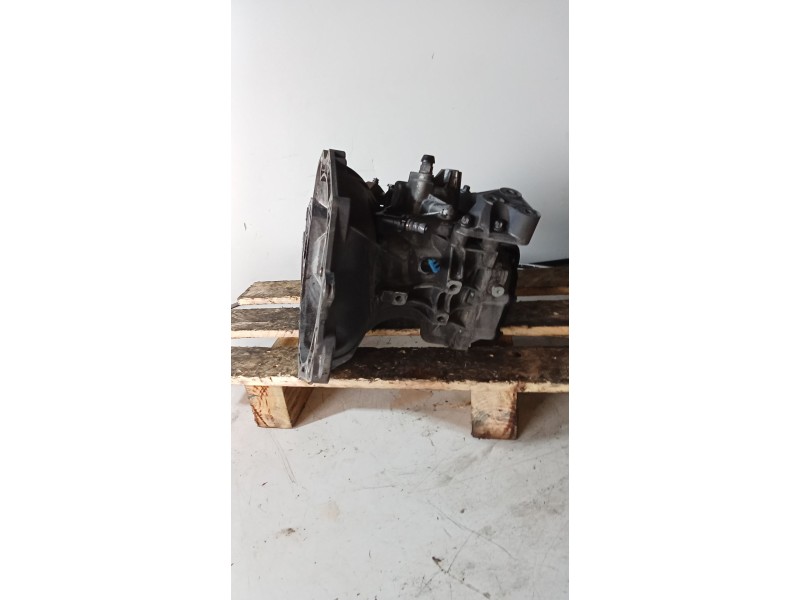 Recambio de caja cambios para opel astra h ber. 1.6 16v cat referencia OEM IAM A08424713T4C394 5v 