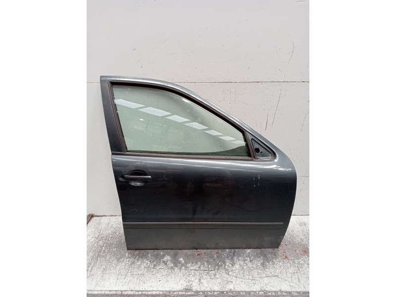 Recambio de puerta delantera derecha para seat leon (1m1) 1.9 tdi referencia OEM IAM   