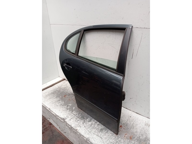 Recambio de puerta trasera derecha para seat leon (1m1) 1.9 tdi referencia OEM IAM   