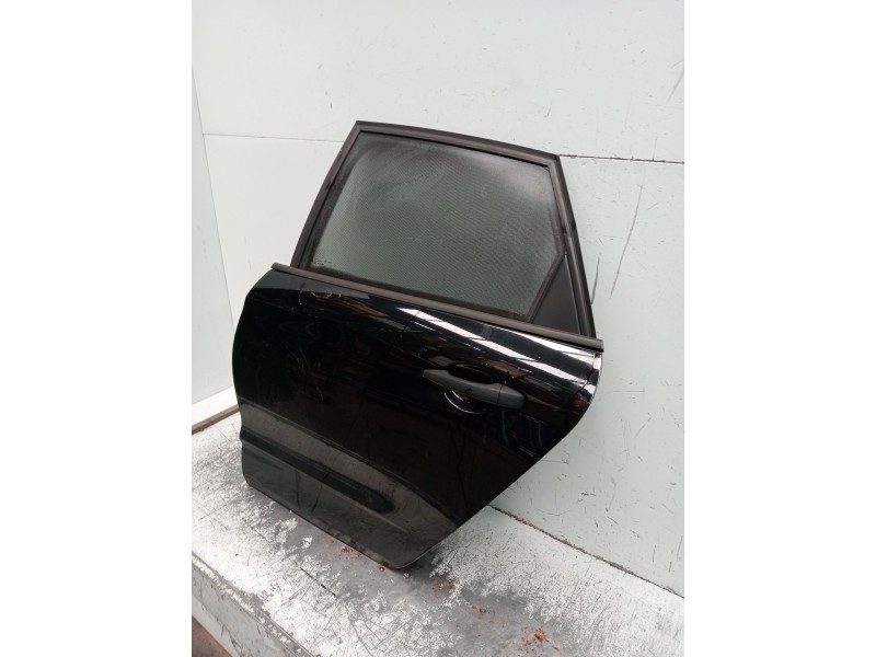 Recambio de puerta trasera izquierda para citroën c4 ii (nc_) 1.6 hdi 90 referencia OEM IAM  5P 