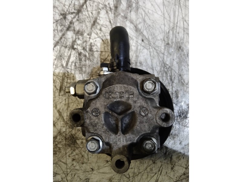 Recambio de bomba direccion para dodge caliber se referencia OEM IAM   