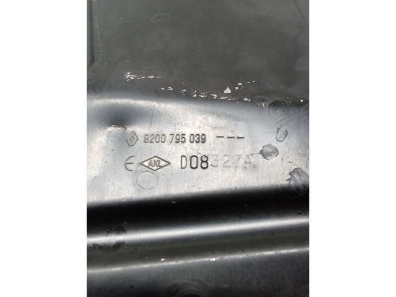 Recambio de carter para renault koleos i (hy_) 2.0 dci (hy0k) referencia OEM IAM 8200795039  