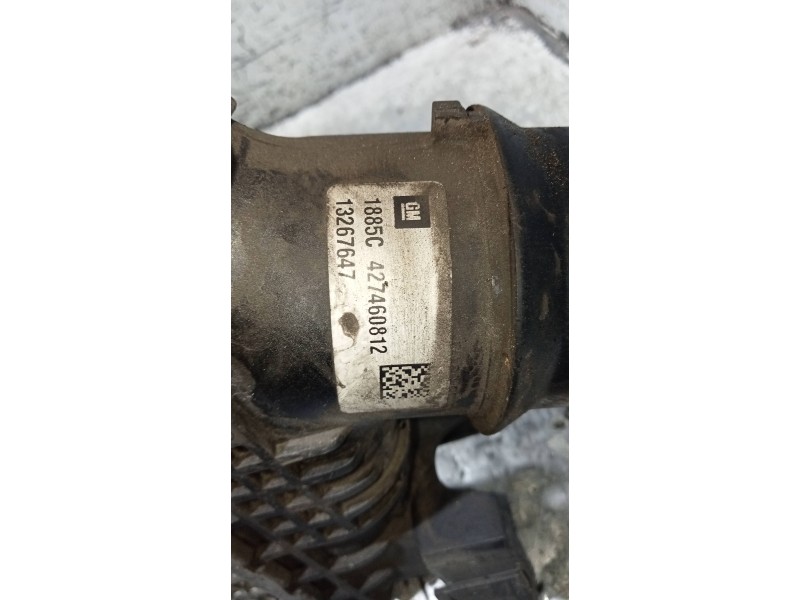 Recambio de intercooler para opel zafira tourer selective referencia OEM IAM 13267647  