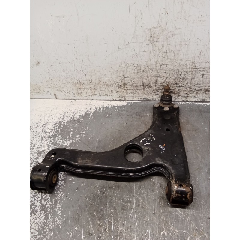 Recambio de brazo suspension inferior delantero izquierdo para opel vectra b (j96) 2.0 dti 16v (f19) referencia OEM IAM   