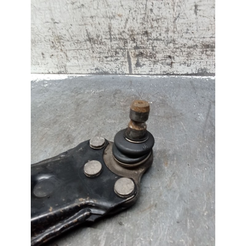 Recambio de brazo suspension inferior delantero izquierdo para opel vectra b (j96) 2.0 dti 16v (f19) referencia OEM IAM   