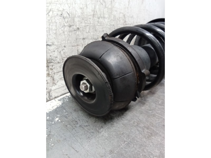 Recambio de amortiguador delantero derecho para opel vectra b (j96) 2.0 dti 16v (f19) referencia OEM IAM 9156802  