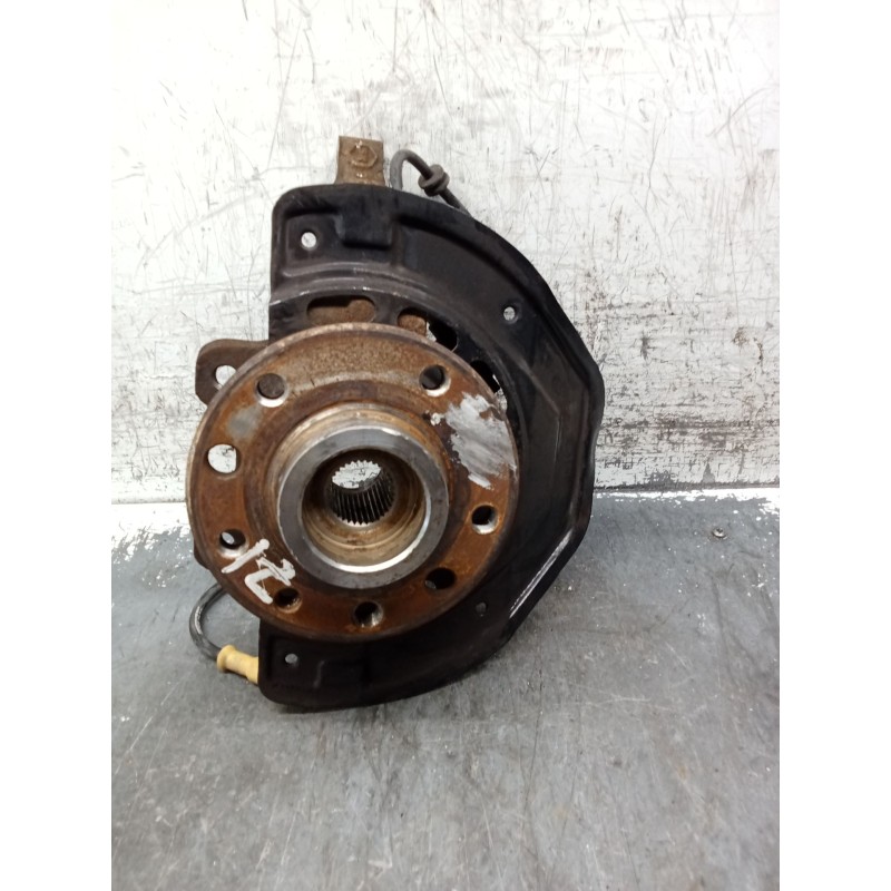 Recambio de mangueta delantera izquierda para opel vectra b (j96) 2.0 dti 16v (f19) referencia OEM IAM   