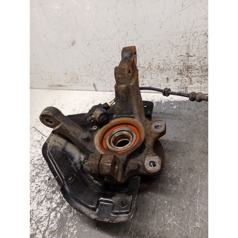 Recambio de mangueta delantera izquierda para opel vectra b (j96) 2.0 dti 16v (f19) referencia OEM IAM   