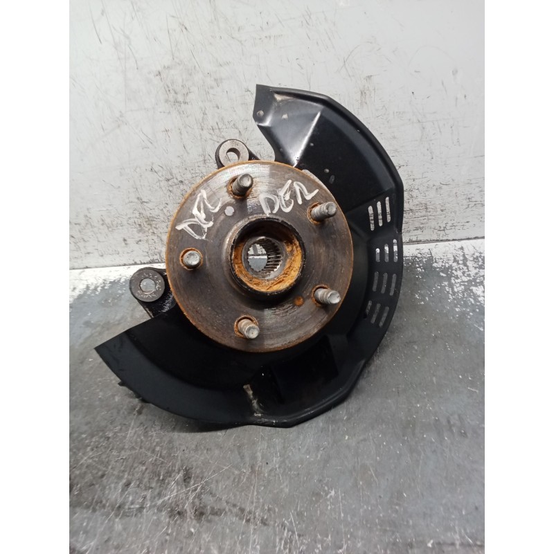Recambio de mangueta delantera derecha para toyota c-hr (_x1_) 1.8 hybrid (zyx10_, zyx11_) referencia OEM IAM 8484S  