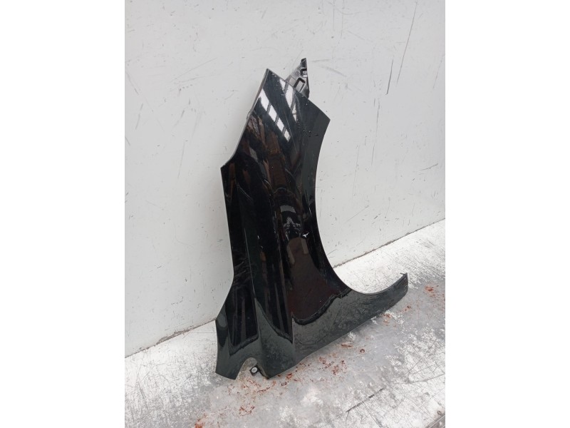 Recambio de aleta delantera derecha para citroën c4 ii (nc_) 1.6 hdi 90 referencia OEM IAM   