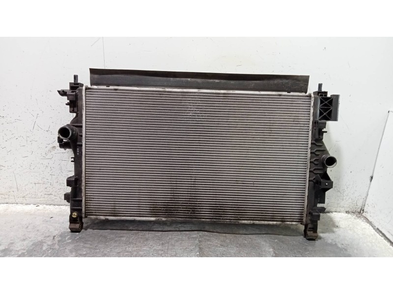 Recambio de radiador agua para opel zafira tourer selective referencia OEM IAM 13393983  