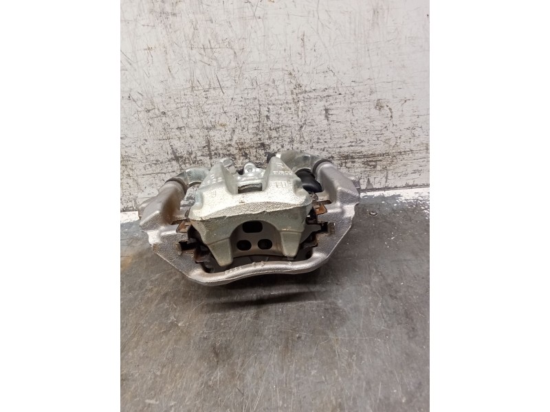 Recambio de pinza freno trasera derecha para toyota c-hr (_x1_) 1.8 hybrid (zyx10_, zyx11_) referencia OEM IAM A006B119  