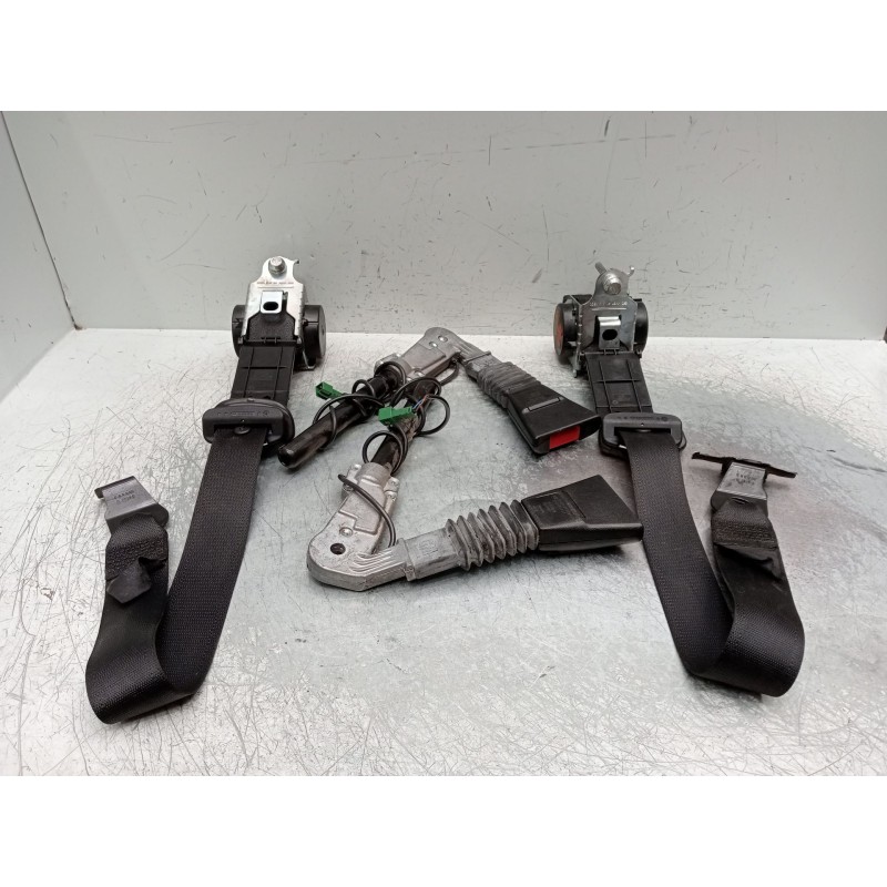 Recambio de juego cinturones delantero para opel vectra b (j96) 2.0 dti 16v (f19) referencia OEM IAM   