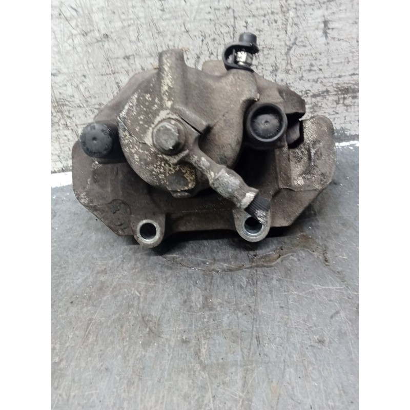 Recambio de pinza freno delantera derecha para opel vectra b (j96) 2.0 dti 16v (f19) referencia OEM IAM   