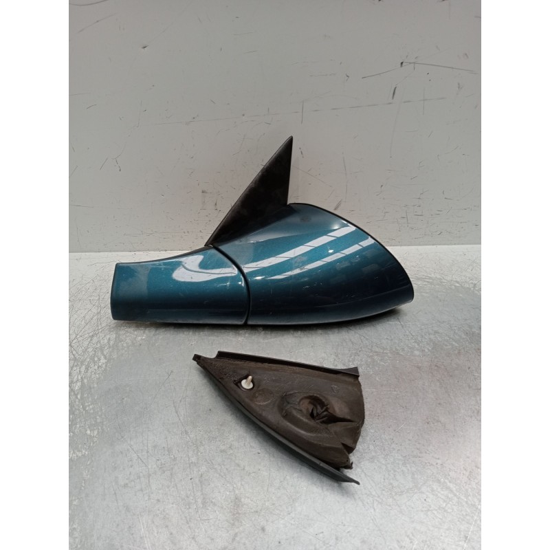 Recambio de retrovisor izquierdo para opel vectra b (j96) 2.0 dti 16v (f19) referencia OEM IAM electrico 1 enchufe 5 cables 