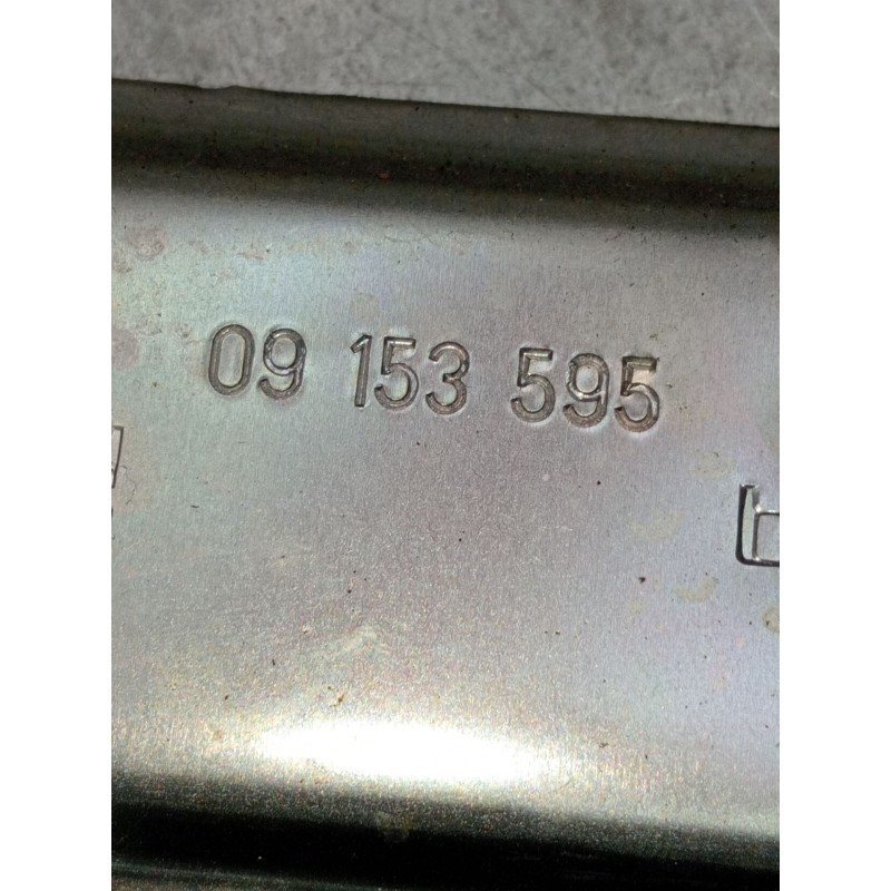 Recambio de elevalunas delantero izquierdo para opel vectra b (j96) 2.0 dti 16v (f19) referencia OEM IAM 09153595  