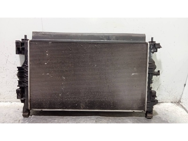 Recambio de radiador agua para opel zafira tourer selective referencia OEM IAM 13393983  