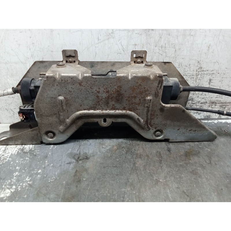 Recambio de freno de mano electrico para renault laguna ii grandtour (kg0/1_) 1.9 dci (kg1v) referencia OEM IAM 8200498693 00121