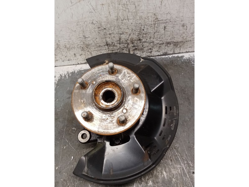 Recambio de mangueta delantera izquierda para toyota c-hr (_x1_) 1.8 hybrid (zyx10_, zyx11_) referencia OEM IAM   