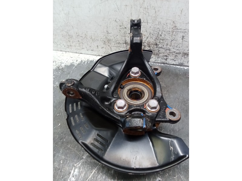 Recambio de mangueta delantera izquierda para toyota c-hr (_x1_) 1.8 hybrid (zyx10_, zyx11_) referencia OEM IAM   