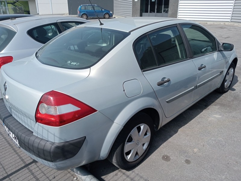 renault megane ii sedán (lm0/1_) del año 2003