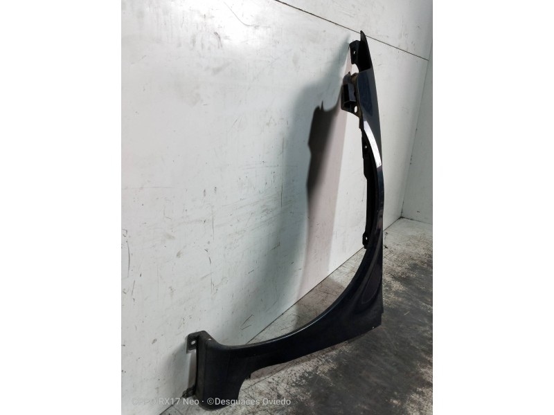 Recambio de aleta delantera izquierda para renault laguna ii grandtour (kg0) dynamique referencia OEM IAM   