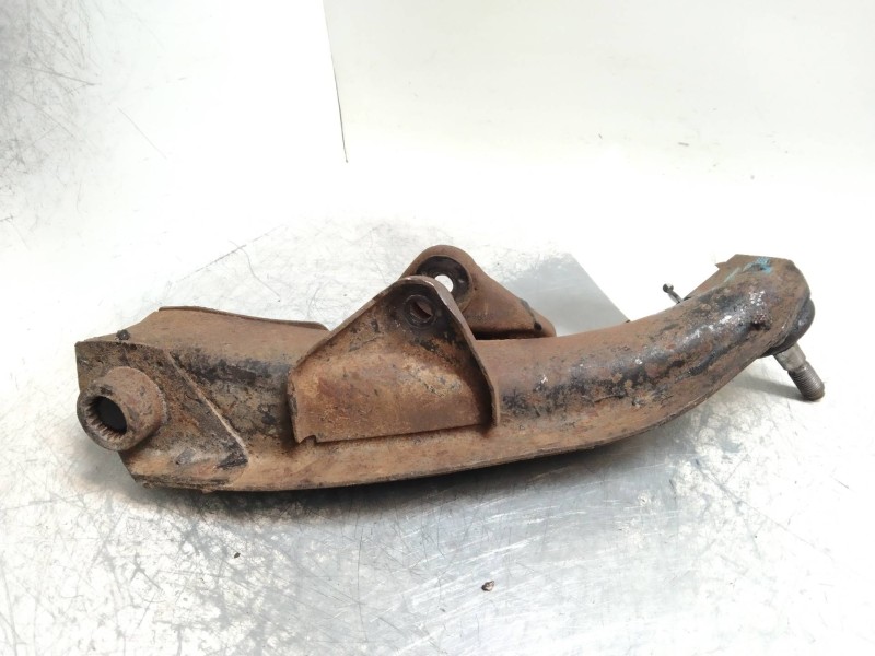 Recambio de brazo suspension inferior delantero derecho para renault 6 1.1 gtl referencia OEM IAM   