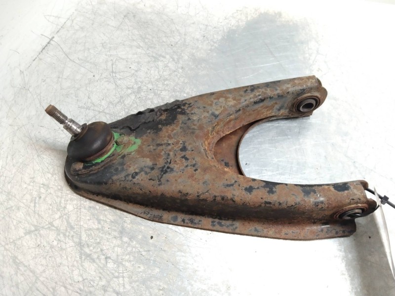 Recambio de brazo suspension superior delantero derecho para renault 6 1.1 gtl referencia OEM IAM   