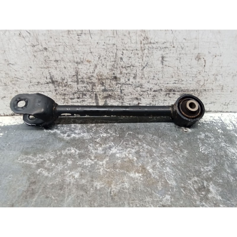 Recambio de brazo suspension inferior trasero derecho para toyota c-hr (_x1_) 1.8 hybrid (zyx10_, zyx11_) referencia OEM IAM   