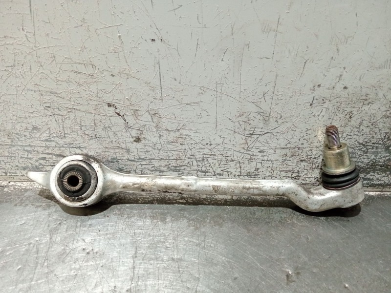 Recambio de brazo suspension inferior delantero derecho para bmw 5 (e39) 530 d referencia OEM IAM 1094234R  