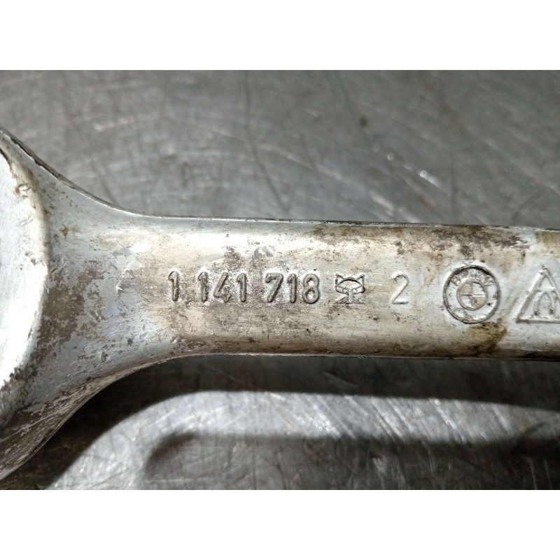 Recambio de brazo suspension inferior delantero derecho para bmw 5 (e39) 530 d referencia OEM IAM 1141718  