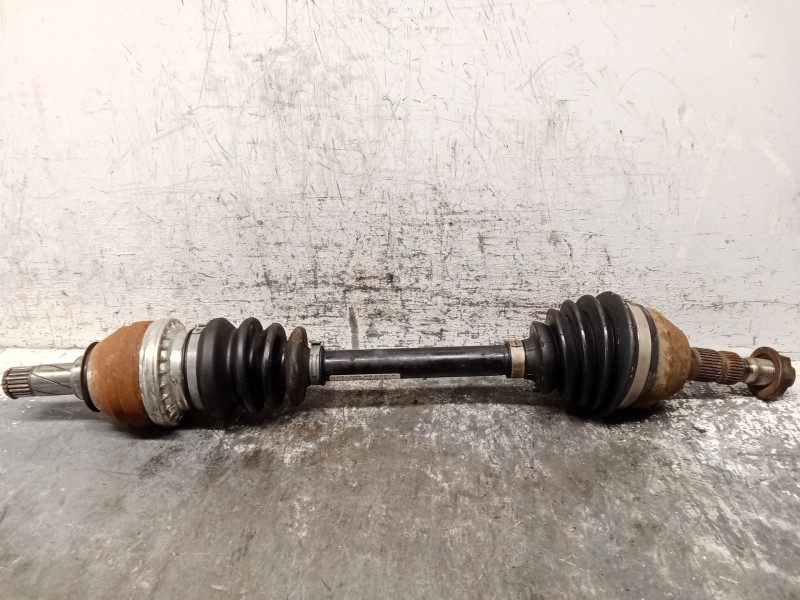 Recambio de transmision delantera izquierda para opel astra h ber. 1.6 16v cat referencia OEM IAM 13136379  