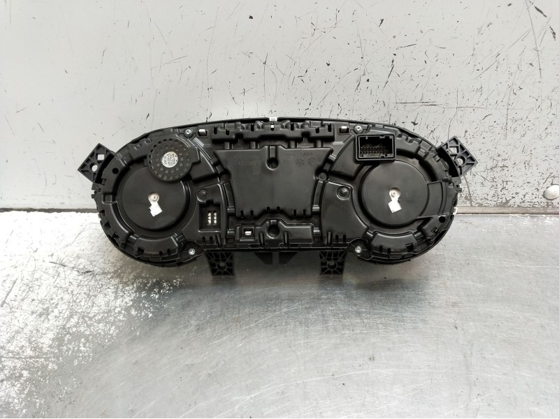 Recambio de cuadro instrumentos para iveco daily vi caja/chasis 33s14, 35s14, 35c14 referencia OEM IAM 5802852566 A3C0895510000 