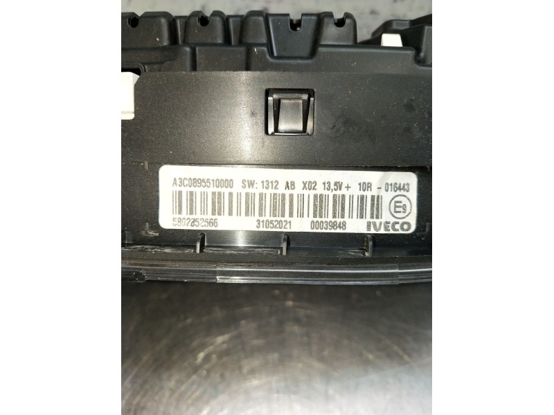 Recambio de cuadro instrumentos para iveco daily vi caja/chasis 33s14, 35s14, 35c14 referencia OEM IAM 5802852566 A3C0895510000 