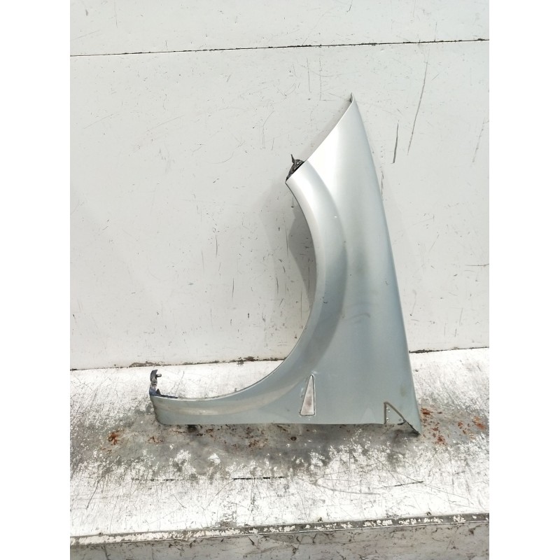 Recambio de aleta delantera derecha para renault megane ii sedán (lm0/1_) 1.5 dci (lm0f, lm0t, lm2b) referencia OEM IAM   